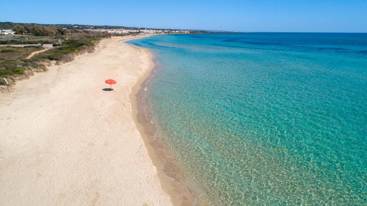 L'Attico Di Apartment Lido Marini Bagian luar foto